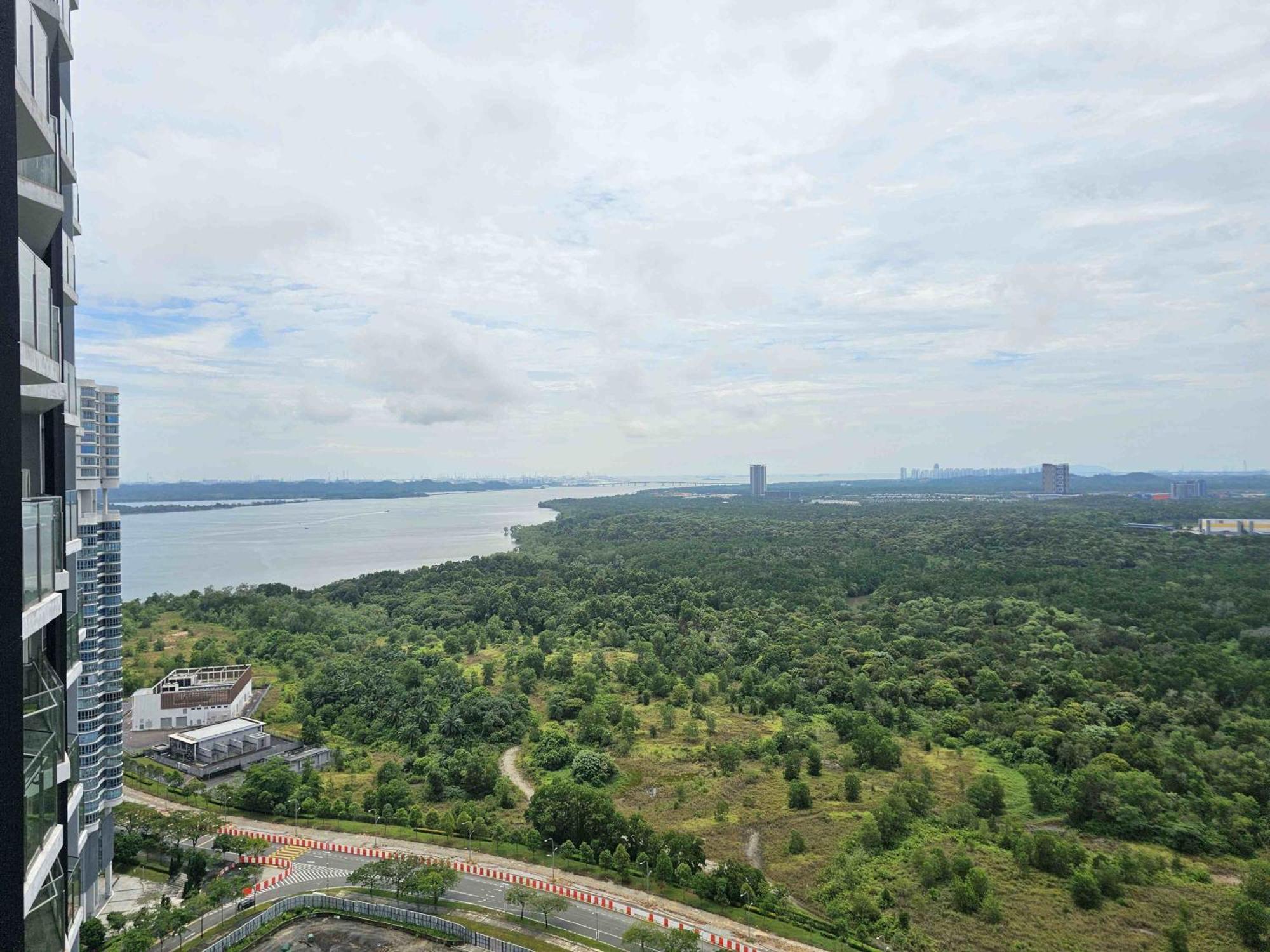 Almas Puteri Harbour By 9sands Apartment Iskandar Puteri