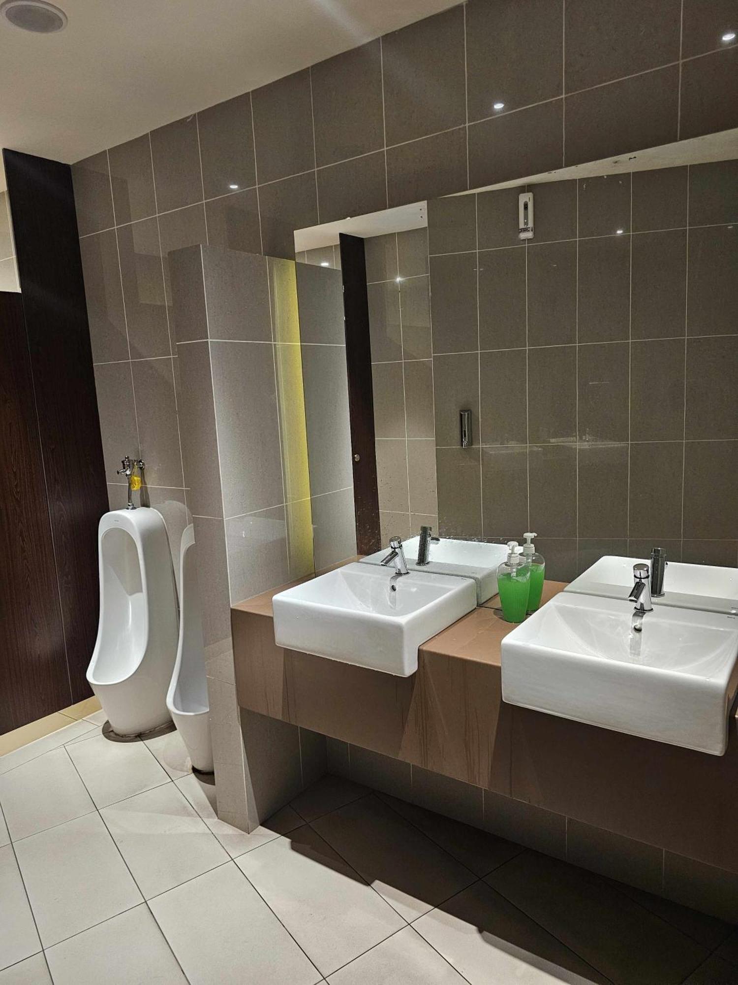 Almas Puteri Harbour 1 Bedroom With Balcony By 9 Sands *